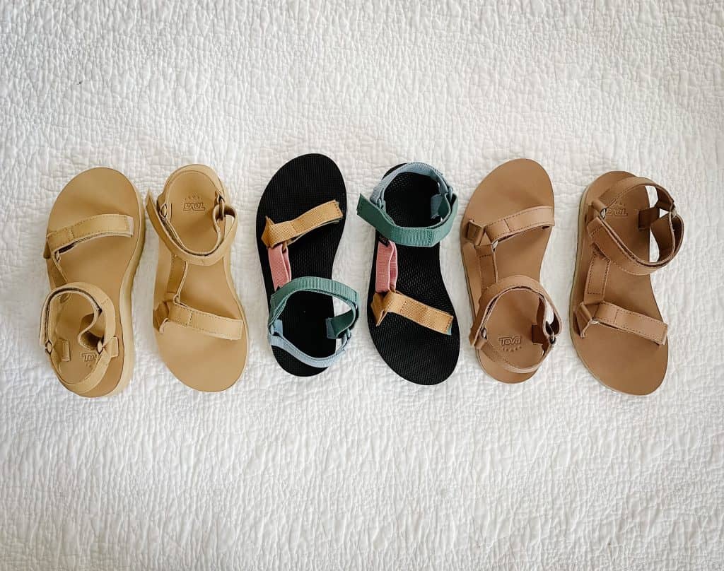 Summer is for Sandals – ElleBeeLovely