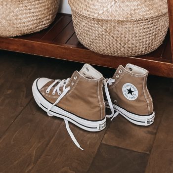 ElleBeeLovely – Elle Bee Lovely is a space where we, as women and
